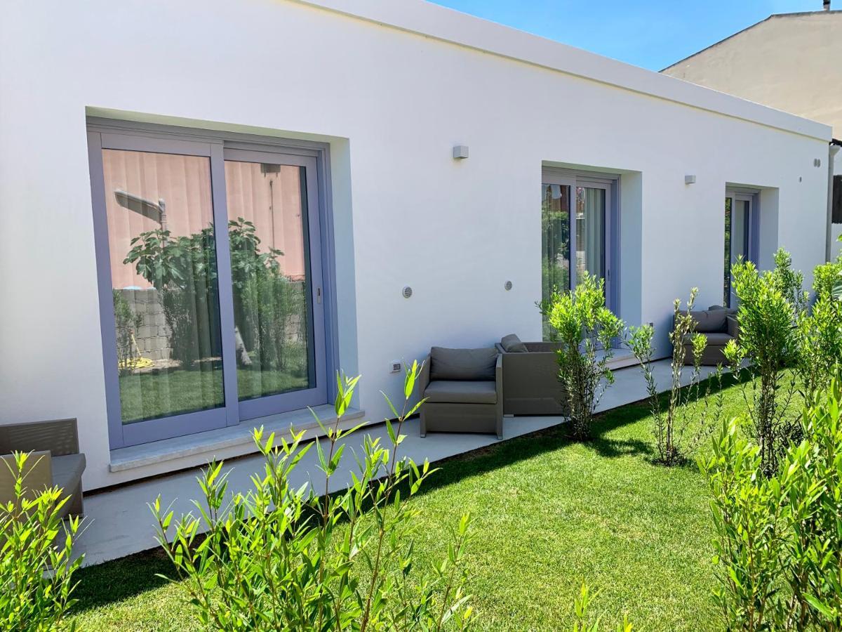 Enjoy Your Stay - Guest House - Olbia Buitenkant foto