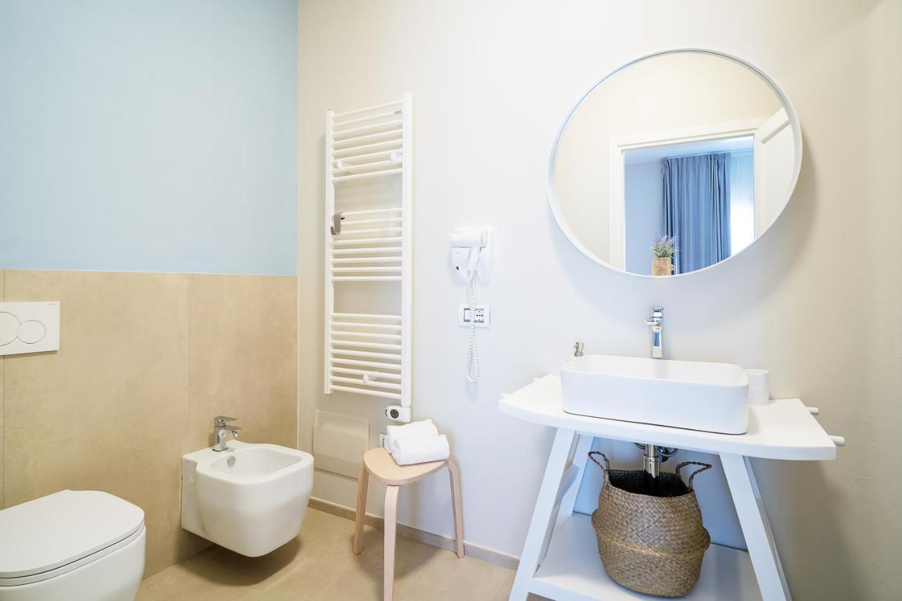 Enjoy Your Stay - Guest House - Olbia Buitenkant foto